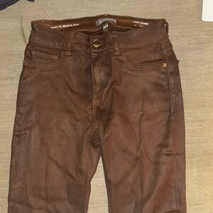 DL1961 Skinny Jean